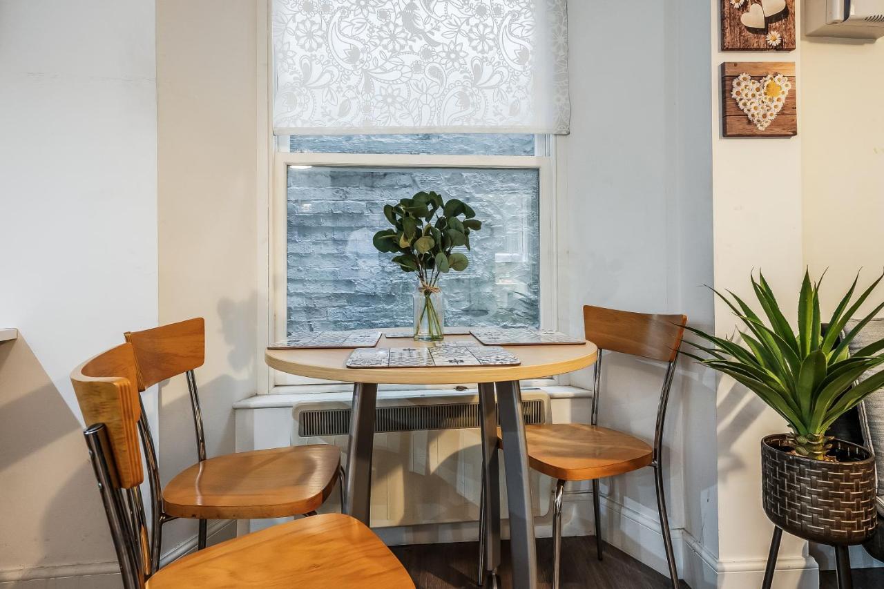 Spacious & Cosy Studio Flat In The Heart Of Edinburgh City Centre מראה חיצוני תמונה